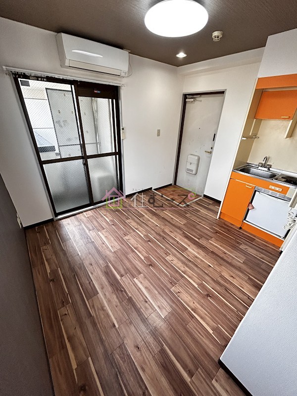 隆翔　今里 リビング