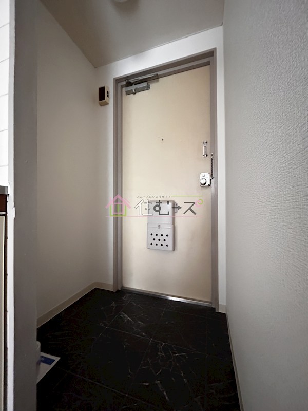 KSプレステージ北掘江 玄関