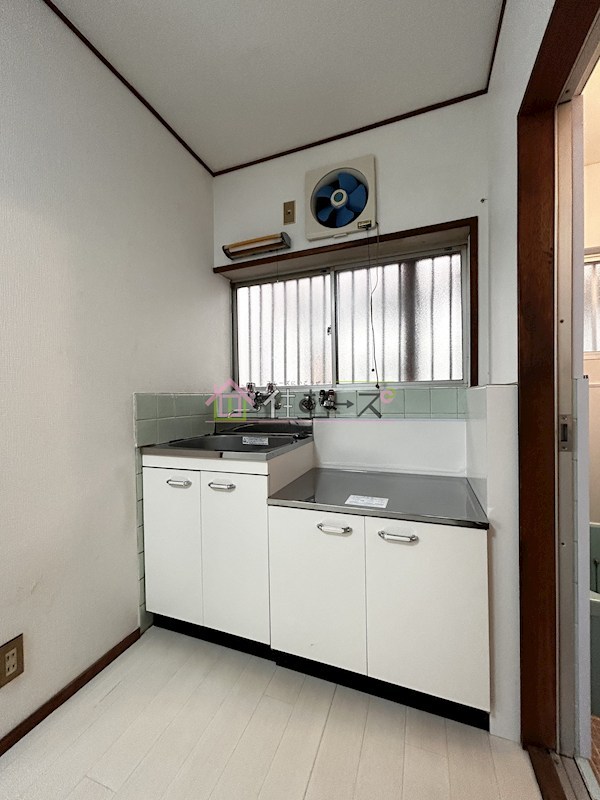 加美東6丁目テラスハウス キッチン