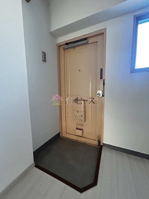 WESTヒルズ平野 玄関