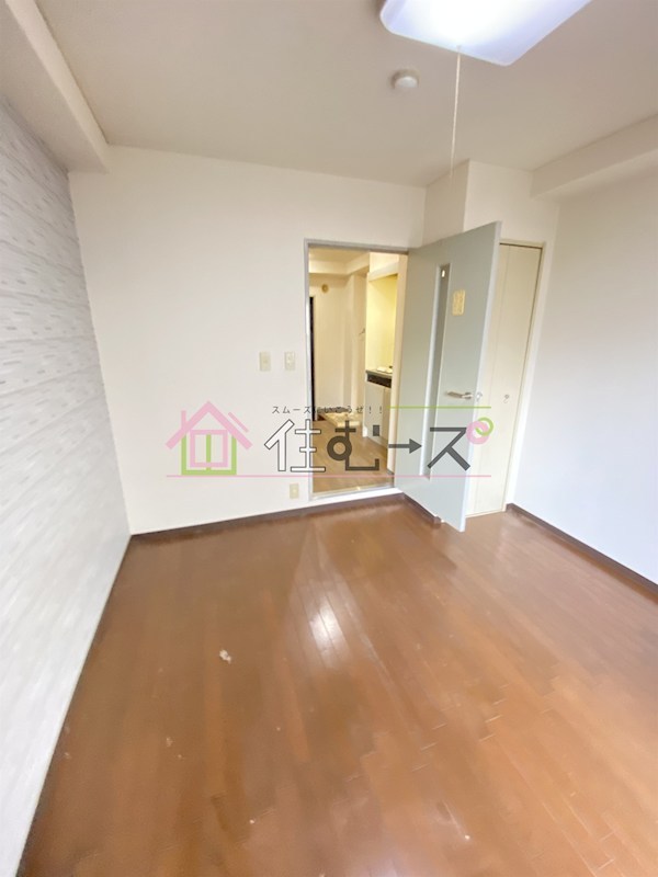 エストマーレ鶴見二番館 リビング