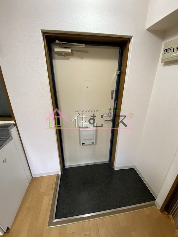 ハイムM＆K今津 玄関