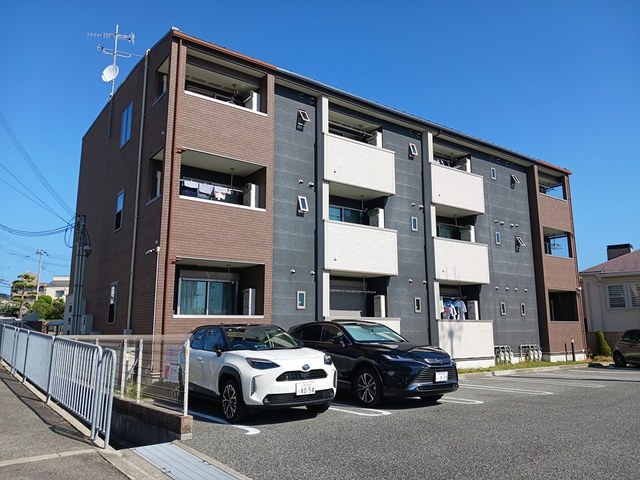 ヒルサイドウエガハラ 外観