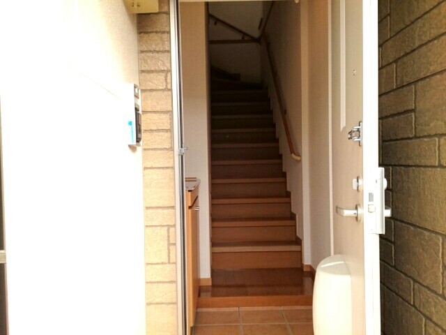 アイリス仁川 玄関