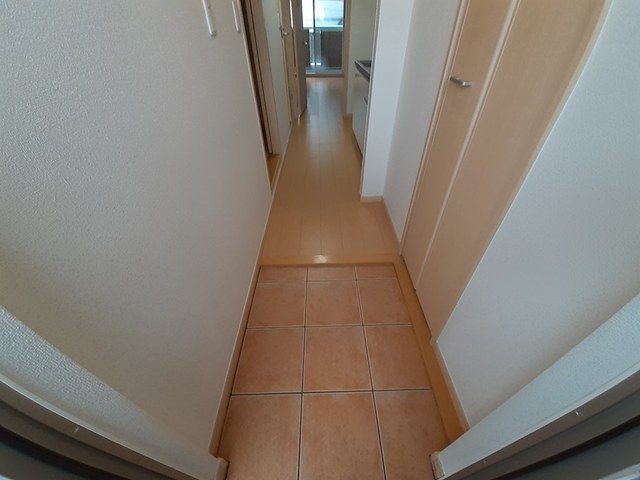 ドゥーエ　コーキ 玄関