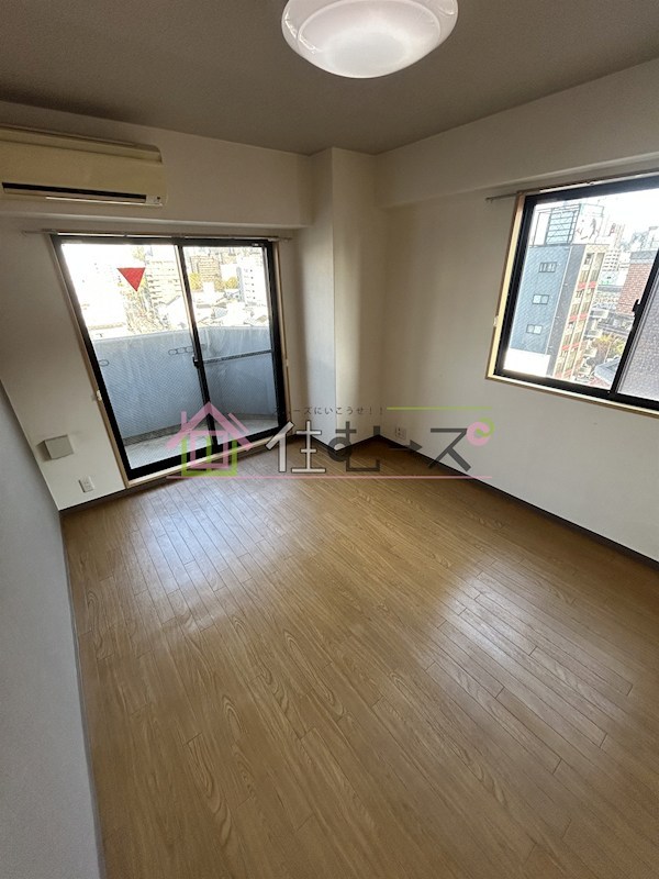 アリオーラ西梅田 ベッドルーム