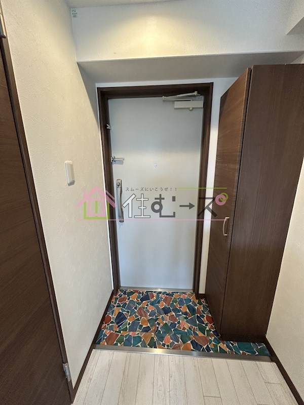 ウインズコート都島 玄関