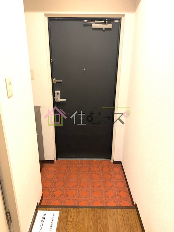 ミフネセントラルベア東三国 玄関