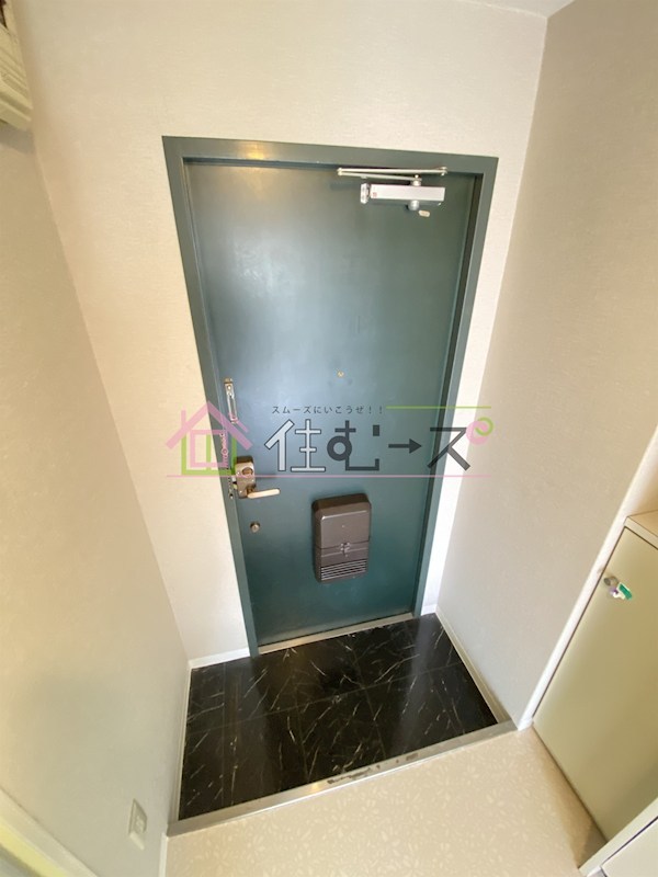 マンションセレーネ 玄関