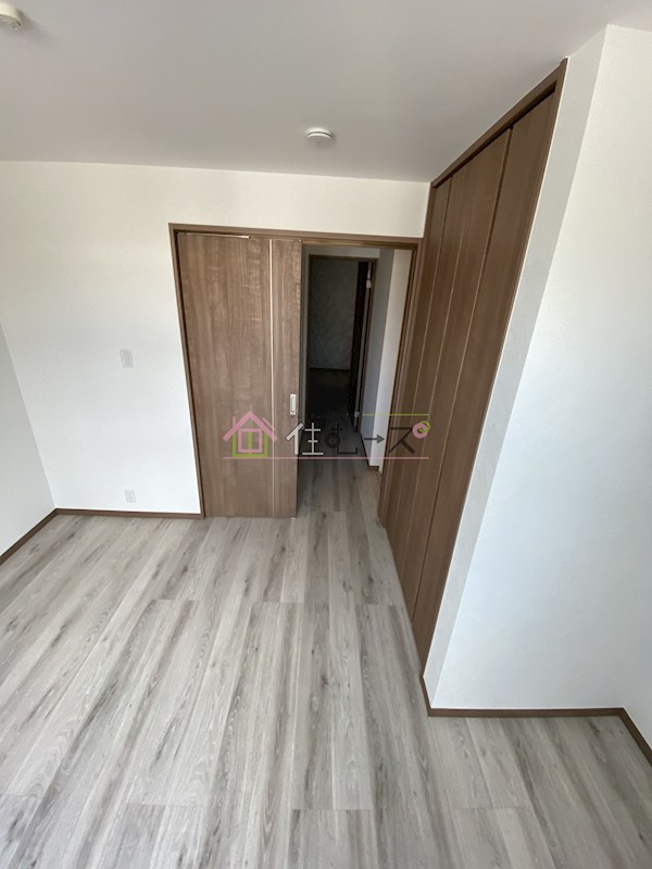 大阪市此花区酉島3丁目戸建 リビング