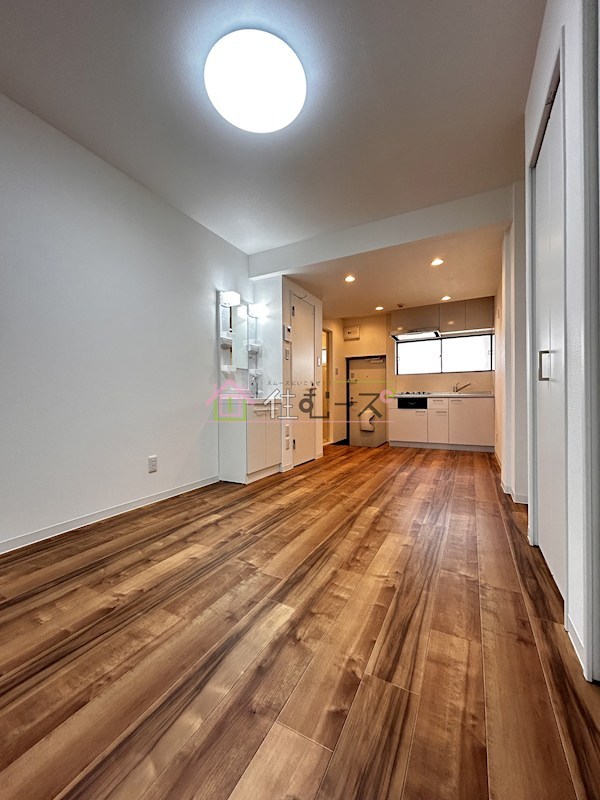 ロイヤルハイツ リビング