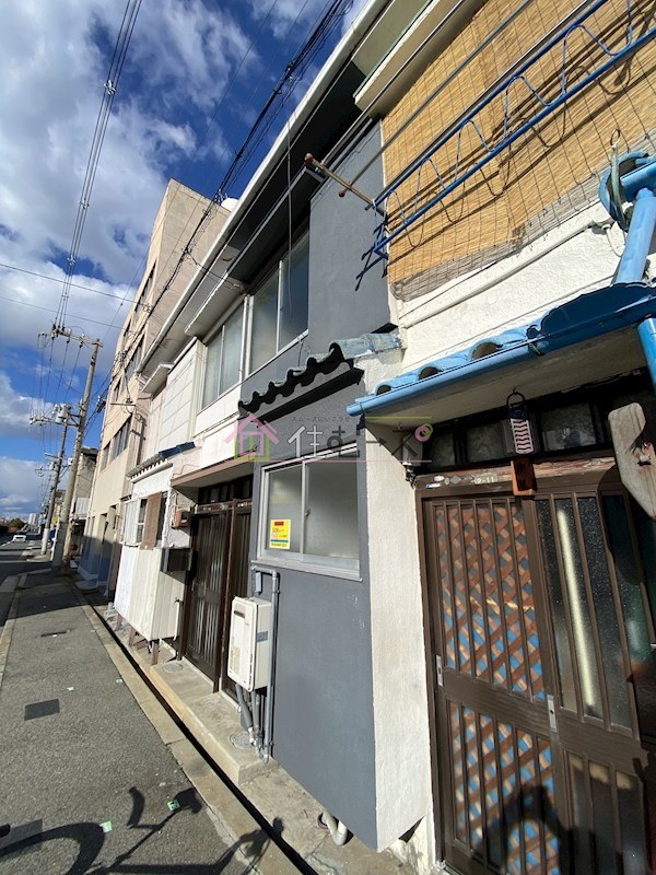 春日出中2丁目テラス 外観