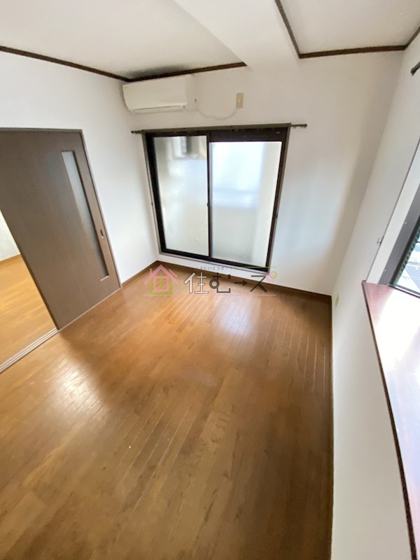 中野ビル ベッドルーム