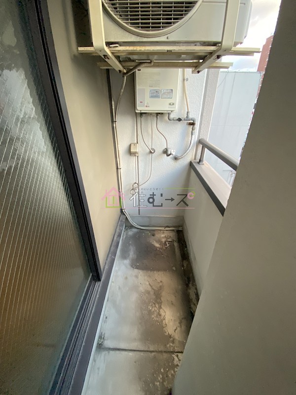 中野ビル ベランダ