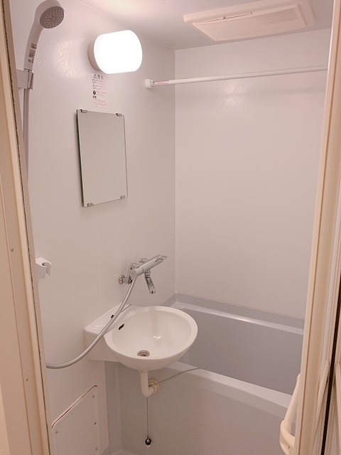 レオパレス武庫川 風呂画像