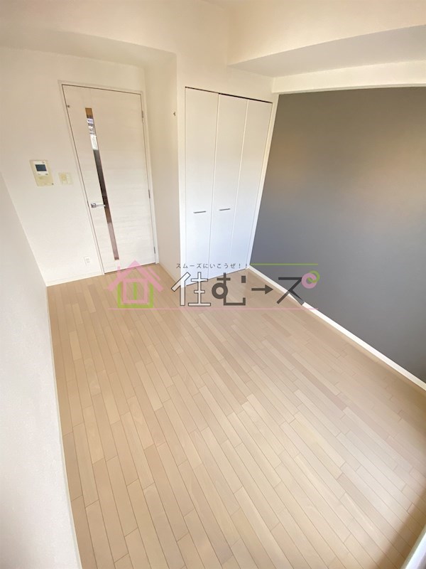 エスリード京橋ステーションプラザ リビング