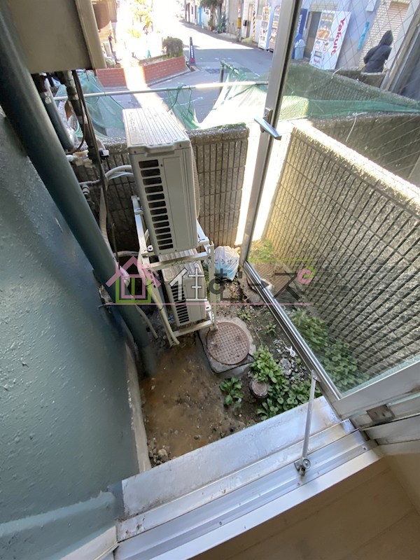 アメニティ新大阪2番館 ベランダ