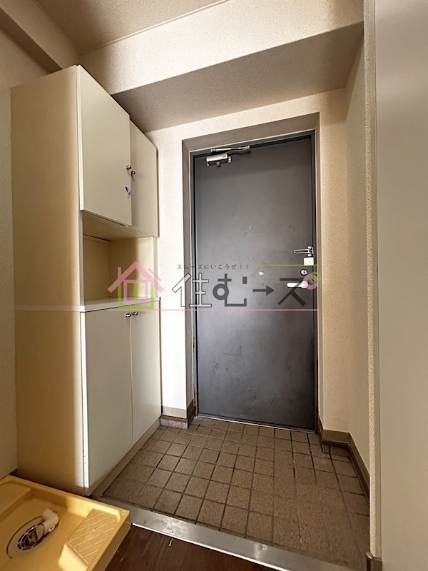 カンタル新大阪 玄関