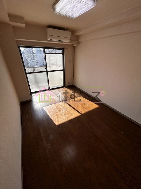 カンタル新大阪 ベッドルーム