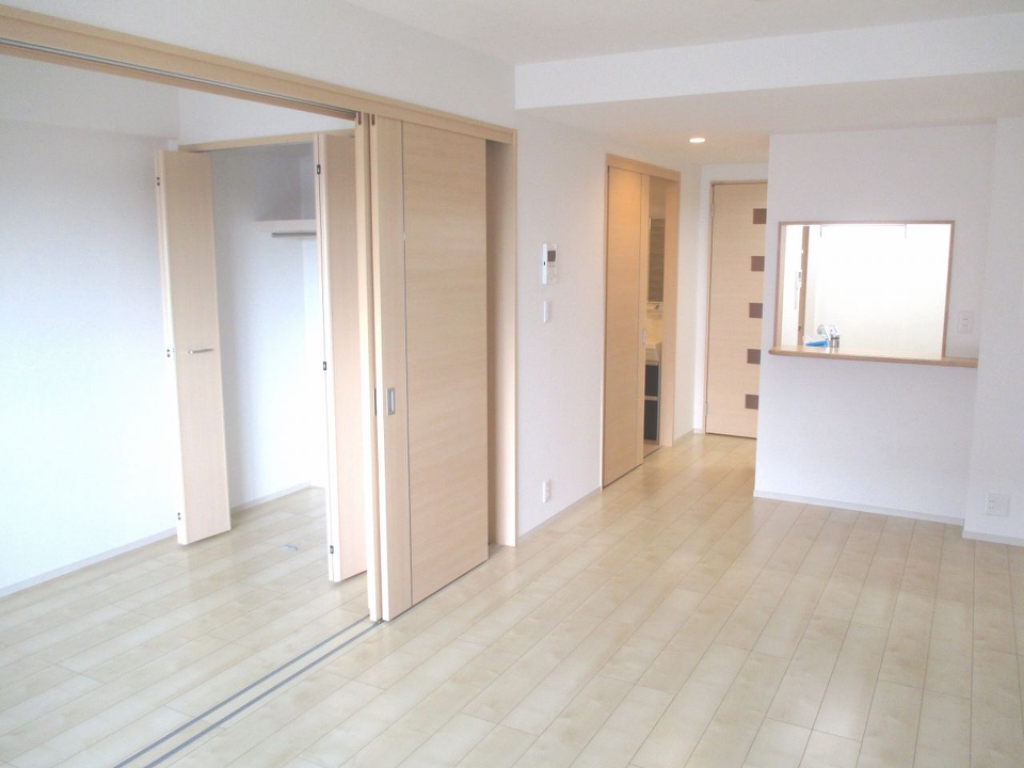 パークサイド宝塚 リビング