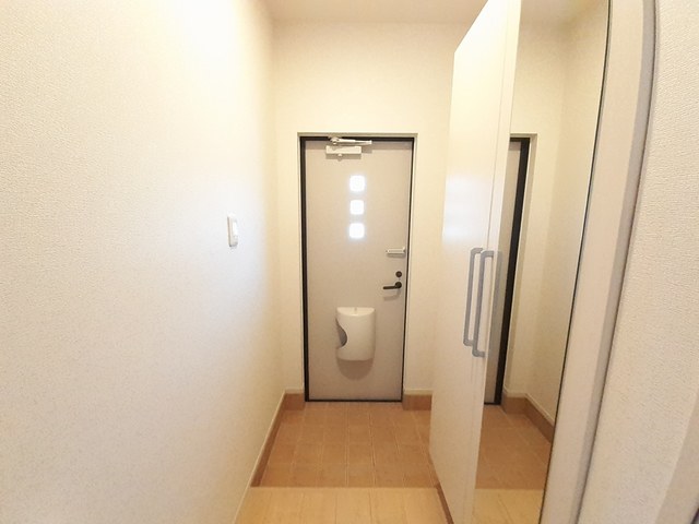 リエート　新田　Ⅰ 玄関