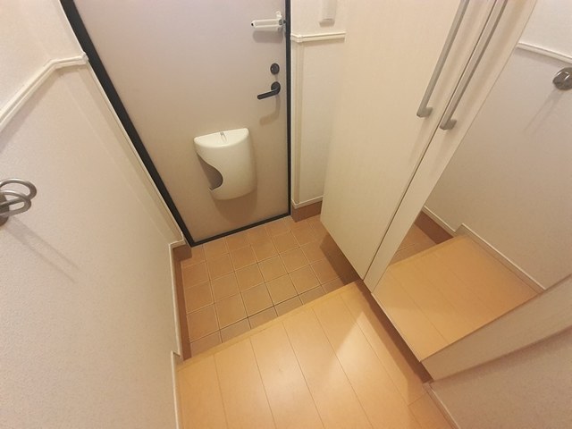 フレ　フュチュール 玄関