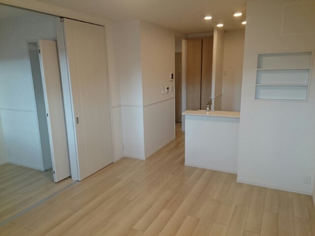 エレガント　オハナ リビング