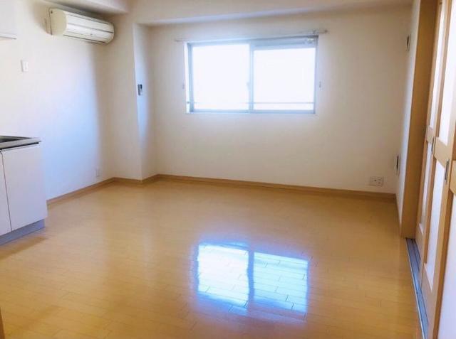 ユーヴェＳⅡ リビング