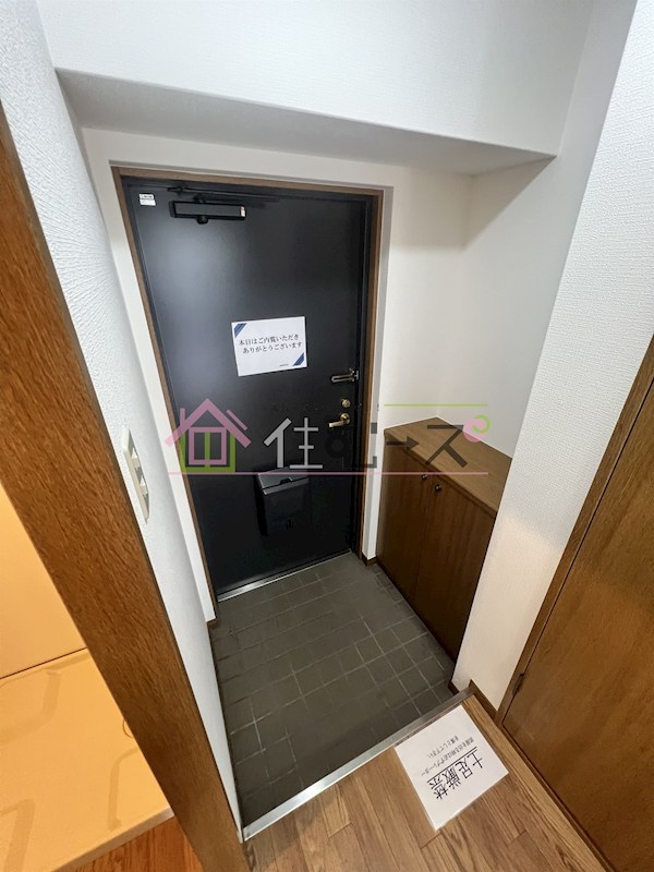 ノルデンハイム新大阪Ⅱ 玄関