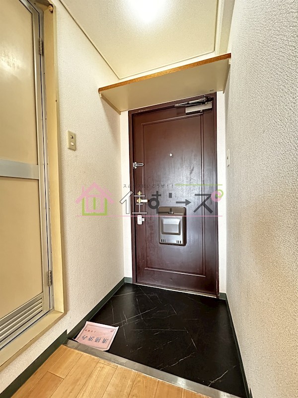 マーブロイ帝塚山 玄関