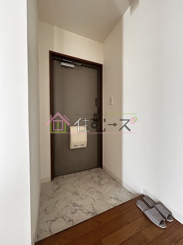 ハイツ恒榮 玄関