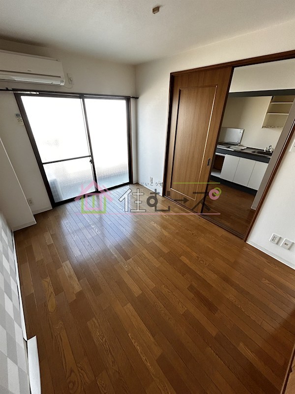 ハイツ恒榮 ベッドルーム