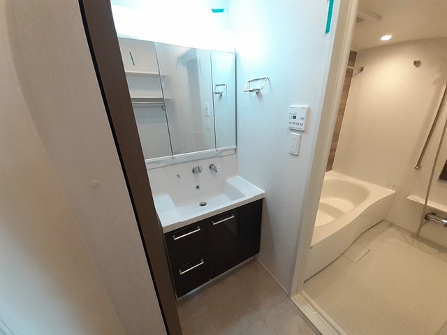 グレース讃良 その他1