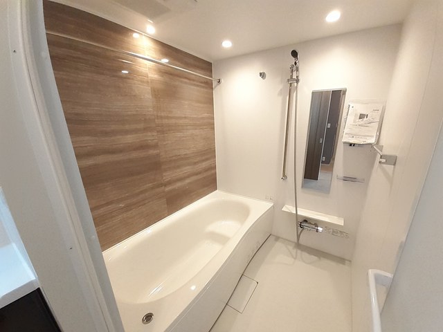 グレース讃良 風呂画像