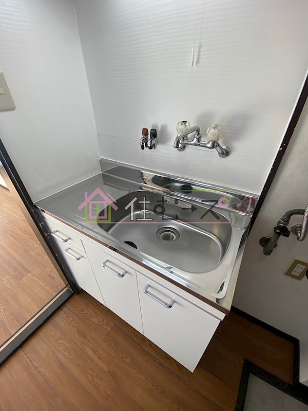 プレアール平野西 キッチン