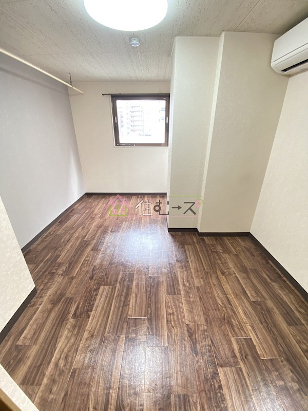 EST長居西 ベッドルーム