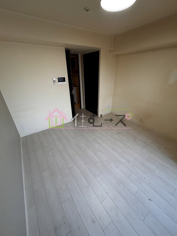 エグゼ難波WESTリバー リビング