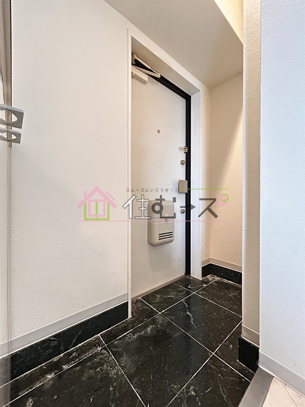 ブルービー田辺駅前 玄関