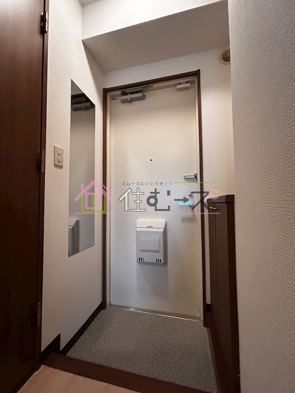 ブルーコート 玄関