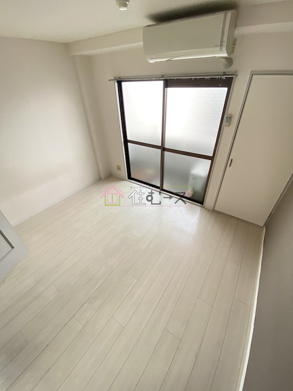 コスモレジデンス墨江 ベッドルーム