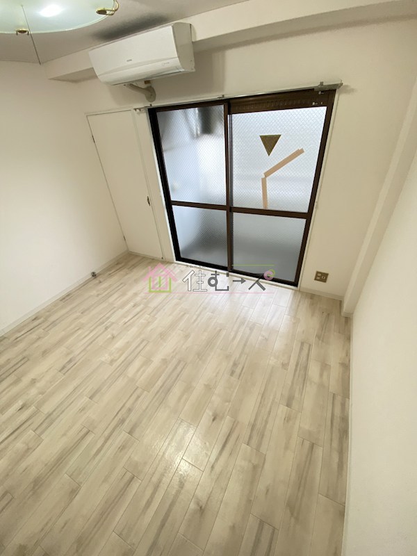 コスモレジデンス墨江 ベッドルーム