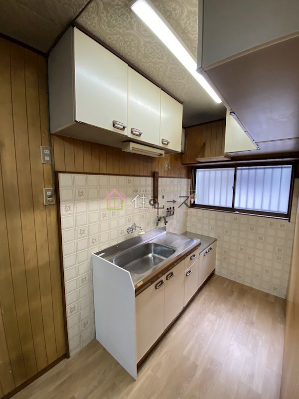 遠里小野戸建て キッチン