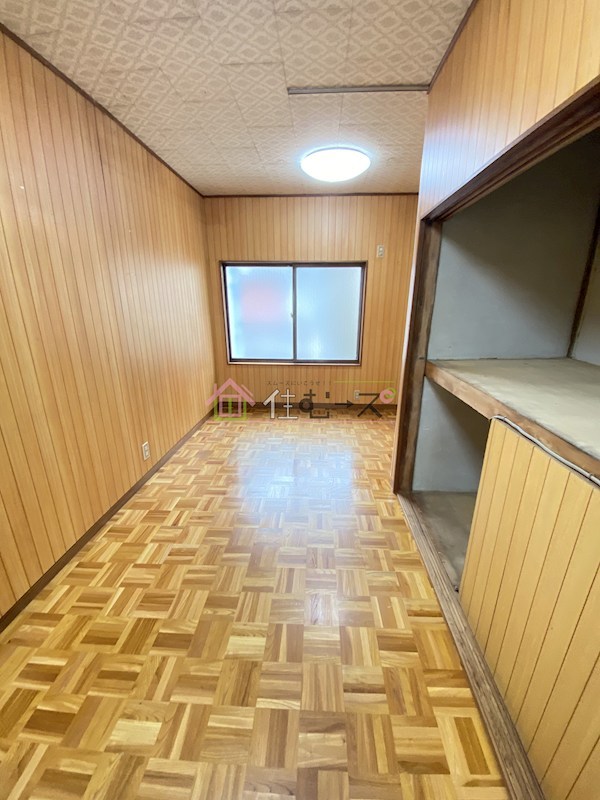 遠里小野戸建て ベッドルーム