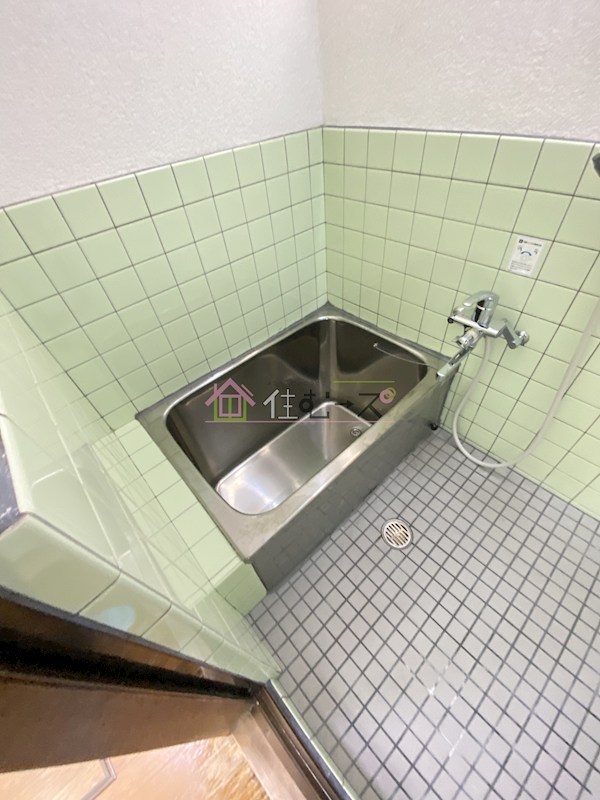 遠里小野戸建て 風呂画像