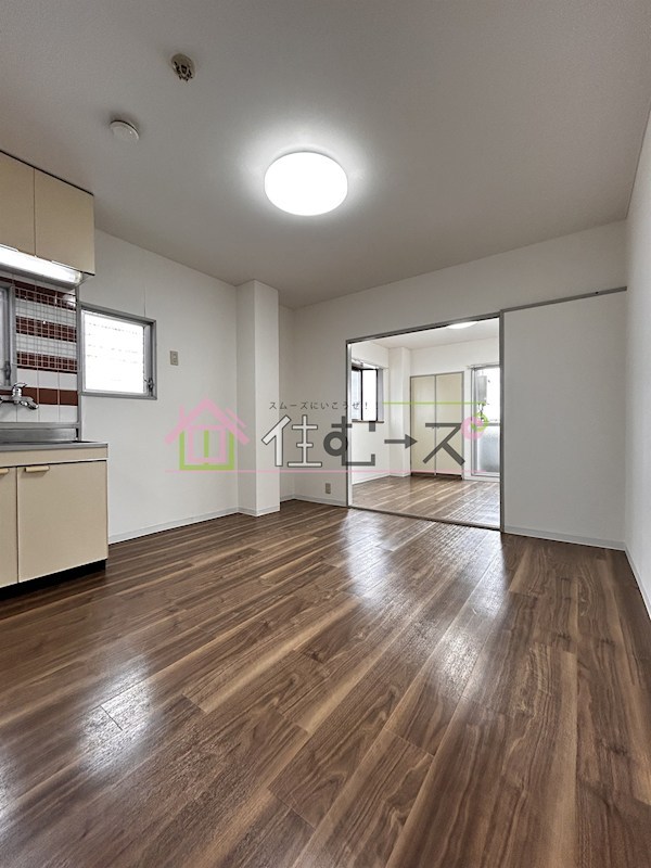 NYK針中野 ベッドルーム