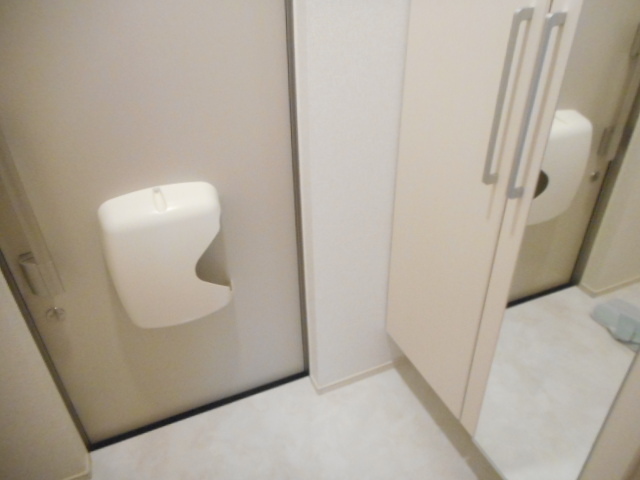 メゾン　カルム 玄関