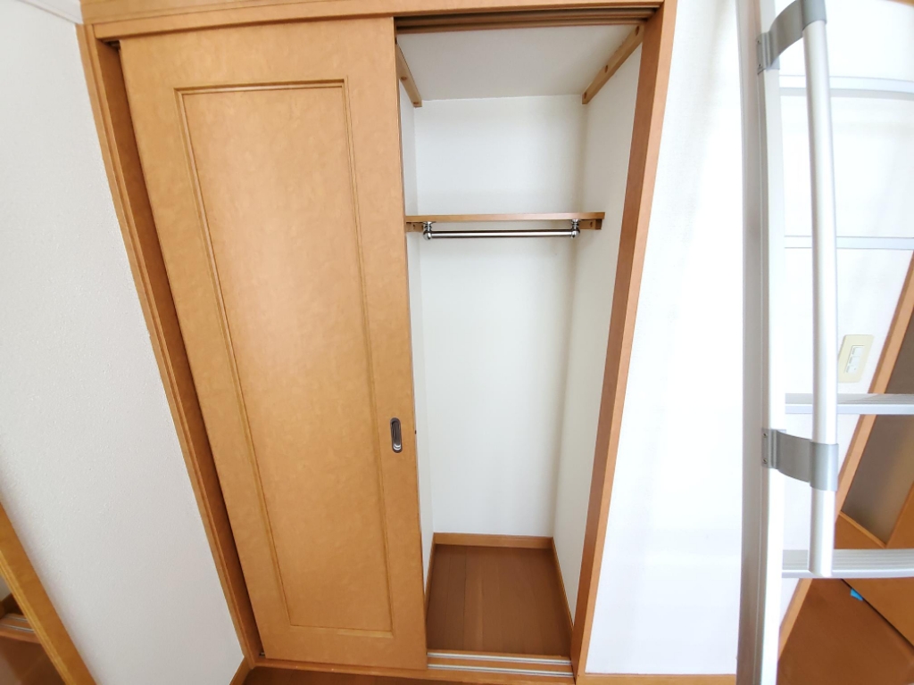 レオパレスヴェセル その他19