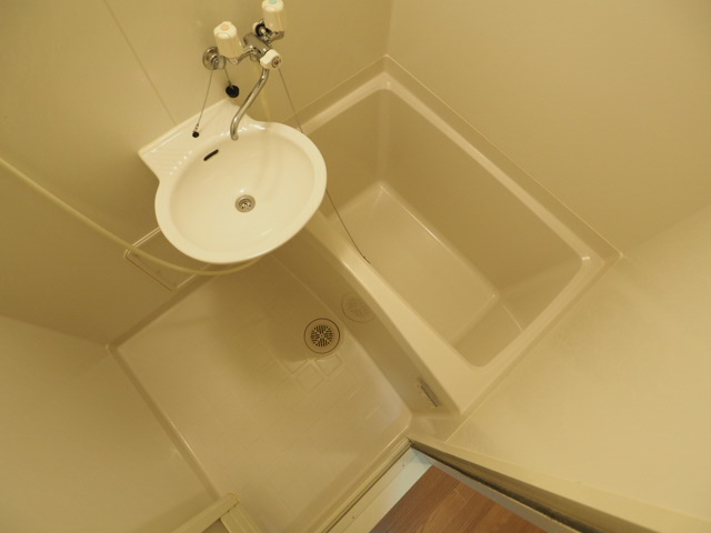 レオパレスすぷりんぐＫ 風呂画像