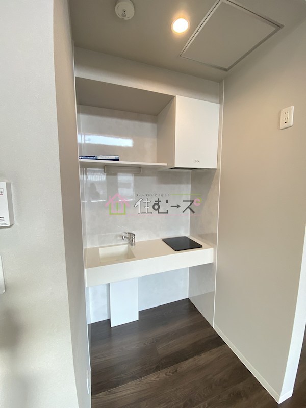 平尾ガレージハウス キッチン