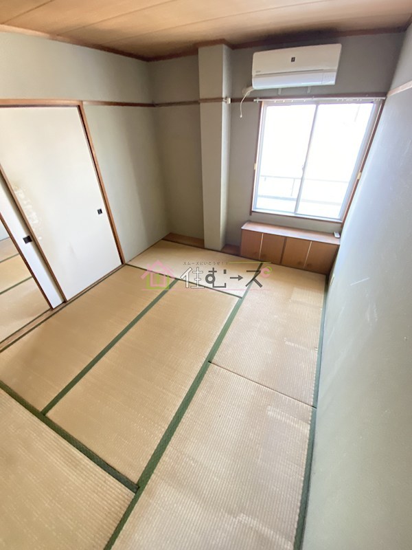 トチタテビル ベッドルーム